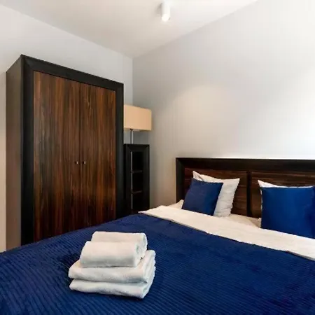 Business - Two Bedrooms - Mennica Residence&144 Warszawa