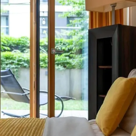 Business - Two Bedrooms - Mennica Residence&144 *